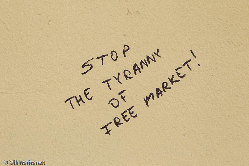 Pärnu, graffiti vapaata markkinataloutta vastaan.